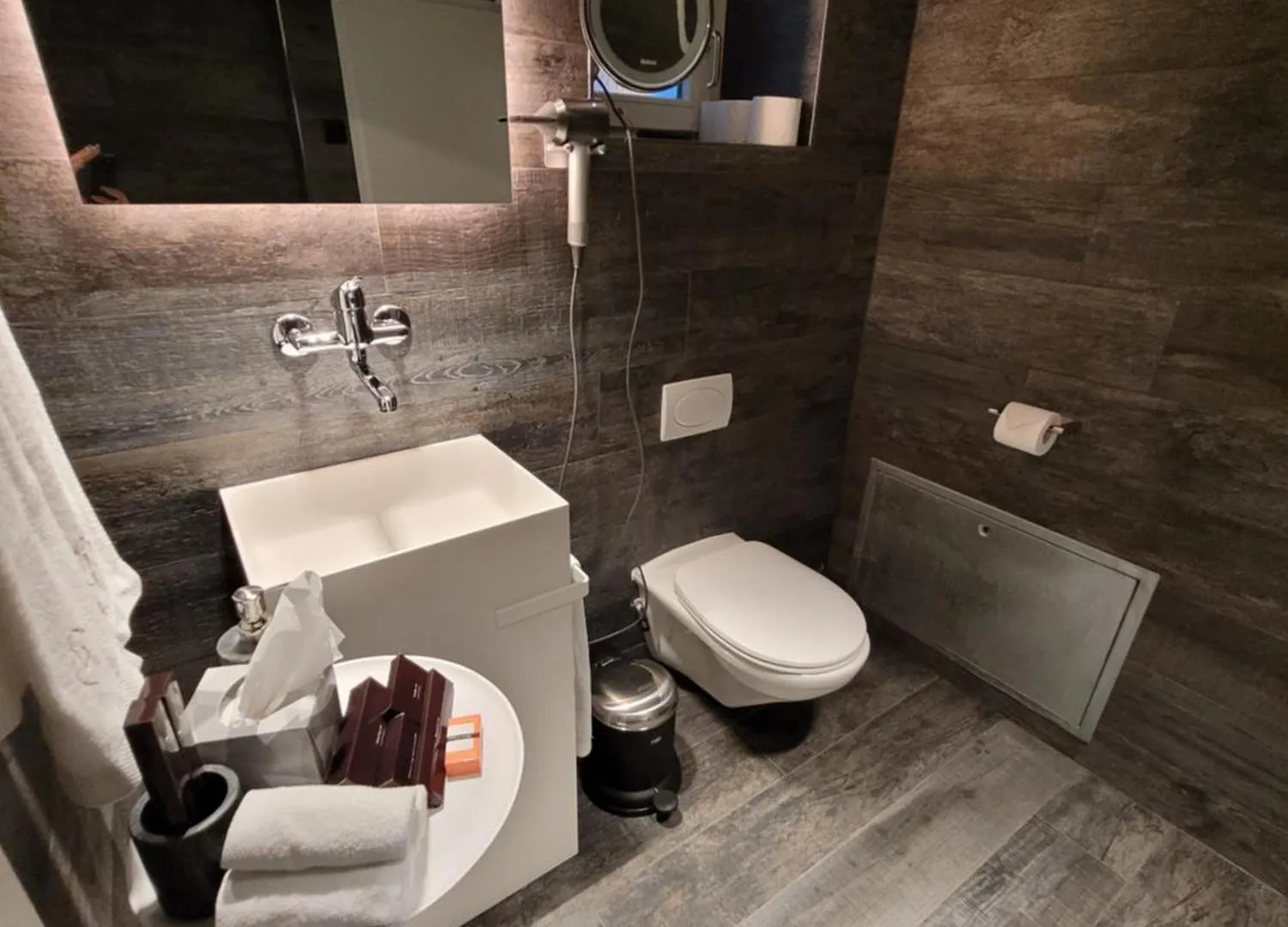 Appartement Le Bijou Lintheschergasse / Zurich Hb